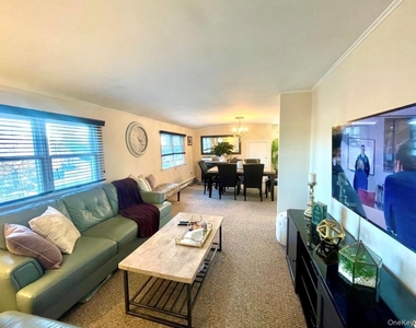 222 Centre Avenue - Photo Thumbnail 5