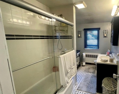 222 Centre Avenue - Photo Thumbnail 10