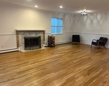 24 Kirkwood Road - Photo Thumbnail 5