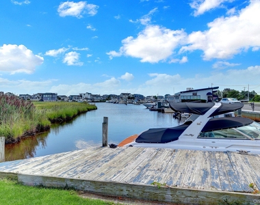 295 Bergen Avenue - Photo Thumbnail 18