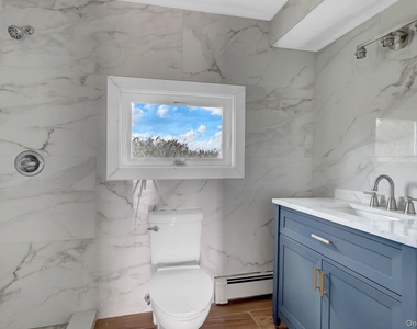 295 Bergen Avenue - Photo Thumbnail 6