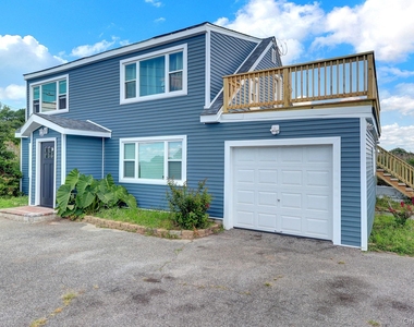 295 Bergen Avenue - Photo Thumbnail 1