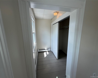 29 Delano Street - Photo Thumbnail 5