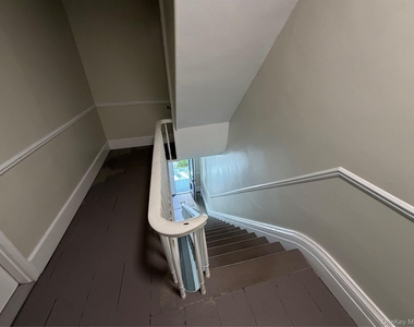 29 Delano Street - Photo Thumbnail 2