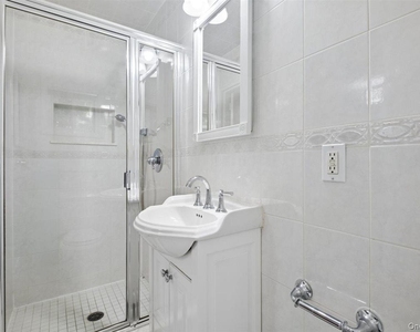 36 Chatham Road - Photo Thumbnail 9