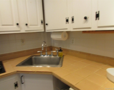 23 Howard Street - Photo Thumbnail 9