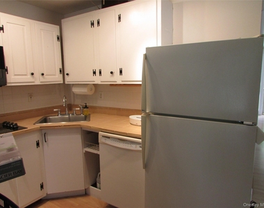 23 Howard Street - Photo Thumbnail 10