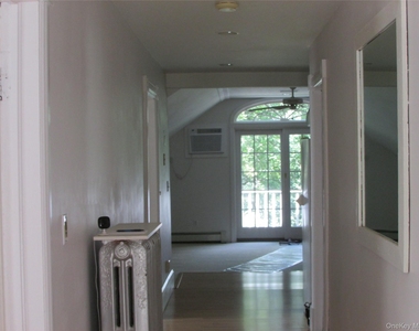 23 Howard Street - Photo Thumbnail 7