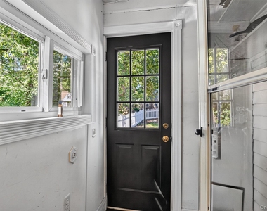40 Wheeler Avenue - Photo Thumbnail 23