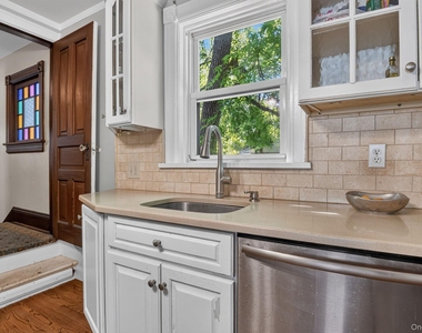 40 Wheeler Avenue - Photo Thumbnail 14