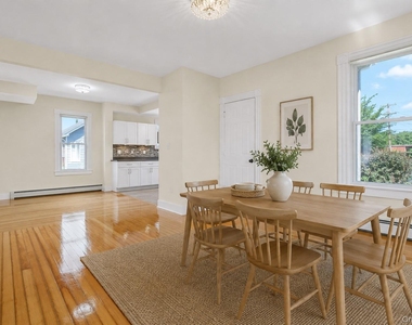 28 Burd Street - Photo Thumbnail 9