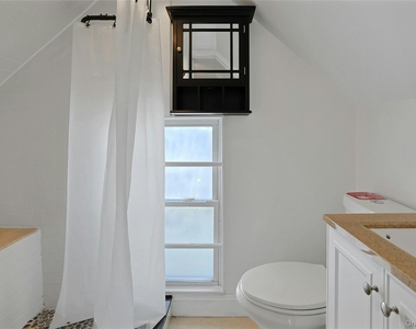 28 Burd Street - Photo Thumbnail 24