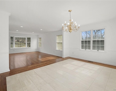 6 Dickson Lane - Photo Thumbnail 5