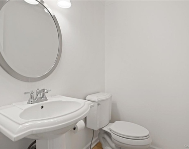 6 Dickson Lane - Photo Thumbnail 13