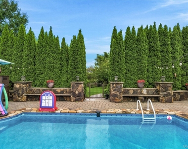 3 Canterbury Lane - Photo Thumbnail 32