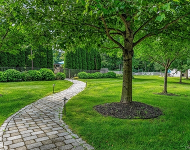 3 Canterbury Lane - Photo Thumbnail 36