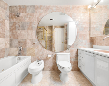 125 Bergen Street - Photo Thumbnail 11
