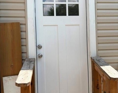329 Leon Avenue - Photo Thumbnail 19