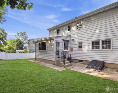518 Orchard Place - Photo Thumbnail 25