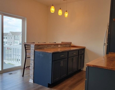 39 Stafford Place - Photo Thumbnail 14