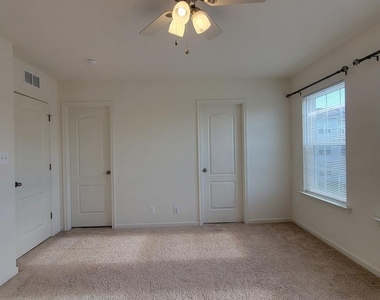39 Stafford Place - Photo Thumbnail 20