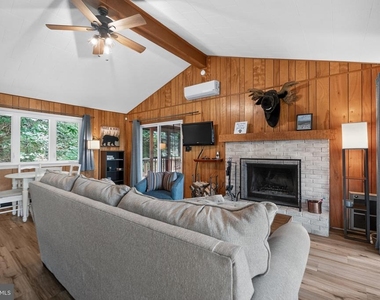 261 Rocky Spring Lane - Photo Thumbnail 12