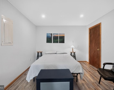 261 Rocky Spring Lane - Photo Thumbnail 26