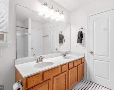 53 Bloomington Lane - Photo Thumbnail 13
