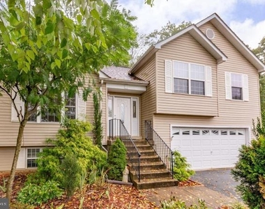 53 Bloomington Lane - Photo Thumbnail 18