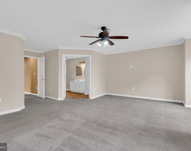 7634 Duneiden Lane - Photo Thumbnail 8