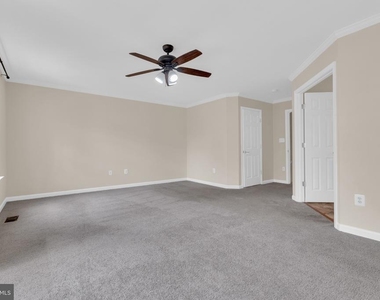 7634 Duneiden Lane - Photo Thumbnail 7