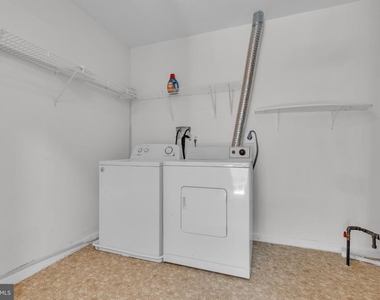 7634 Duneiden Lane - Photo Thumbnail 17
