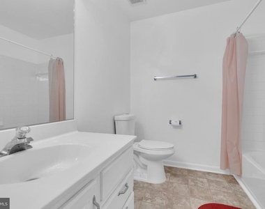 7634 Duneiden Lane - Photo Thumbnail 12
