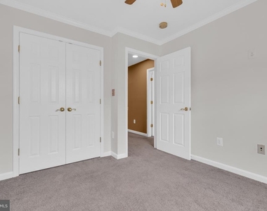 7634 Duneiden Lane - Photo Thumbnail 13