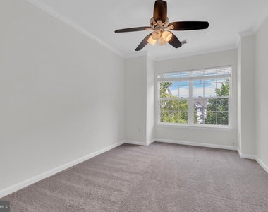7634 Duneiden Lane - Photo Thumbnail 14