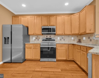 7634 Duneiden Lane - Photo Thumbnail 5