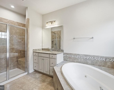 3634 Briarwood Drive - Photo Thumbnail 13