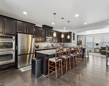 16655 Danridge Manor Drive - Photo Thumbnail 7