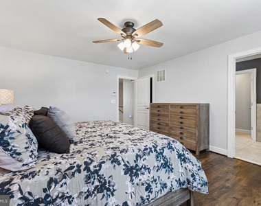 16655 Danridge Manor Drive - Photo Thumbnail 15