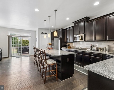 16655 Danridge Manor Drive - Photo Thumbnail 4