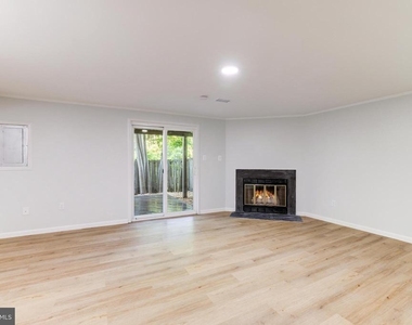 1883 Inglebrook Drive - Photo Thumbnail 39