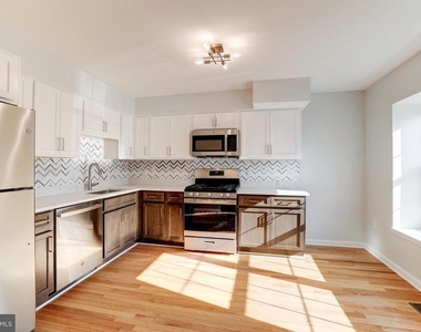 1883 Inglebrook Drive - Photo Thumbnail 5
