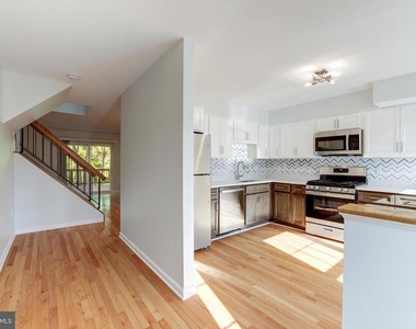 1883 Inglebrook Drive - Photo Thumbnail 11