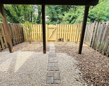 1883 Inglebrook Drive - Photo Thumbnail 52