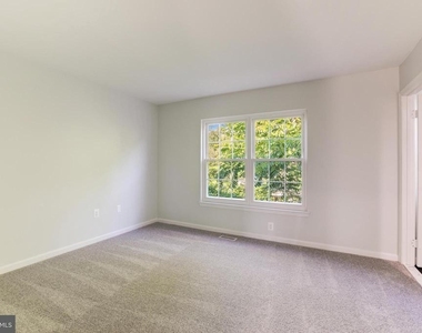 1883 Inglebrook Drive - Photo Thumbnail 24