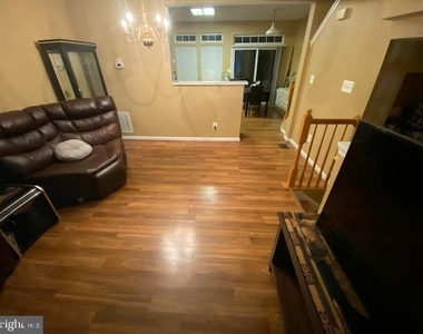 13002 Cordelia Court - Photo Thumbnail 4