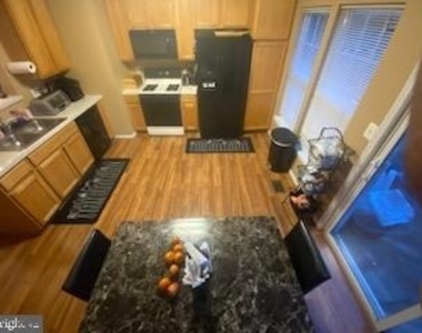 13002 Cordelia Court - Photo Thumbnail 9