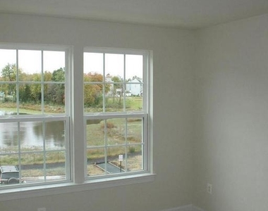 10665 Hinton Way - Photo Thumbnail 16