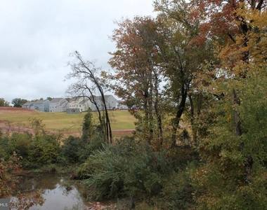 10665 Hinton Way - Photo Thumbnail 24