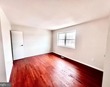 1338 Redbud Court - Photo Thumbnail 17